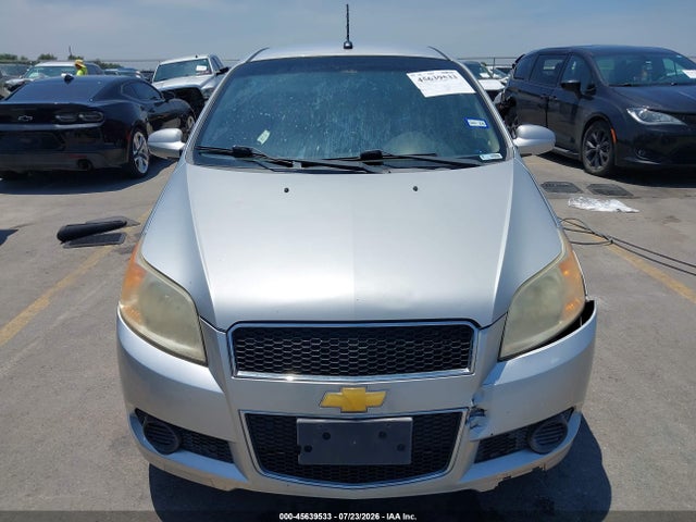 2010 Chevrolet AVEO LT — миниатюра 12