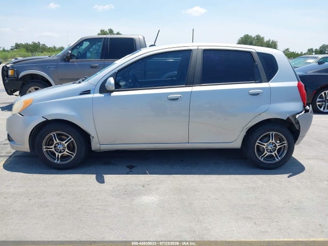 2010 Chevrolet AVEO LT — миниатюра 14