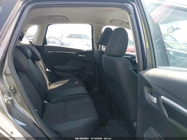 2015 Honda FIT LX — фото 8
