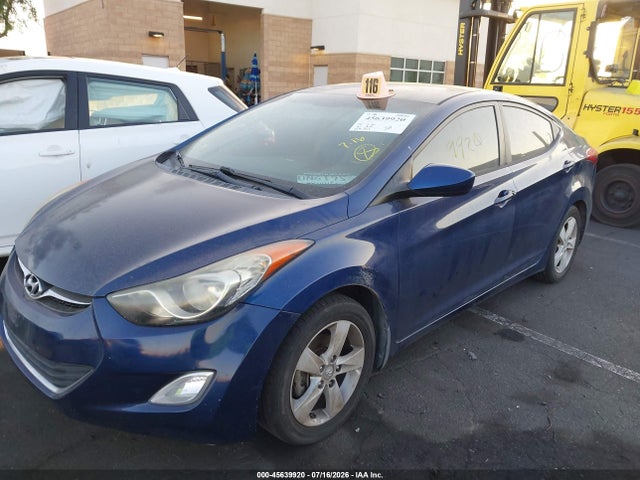 2013 Hyundai ELANTRA GLS 照片 6