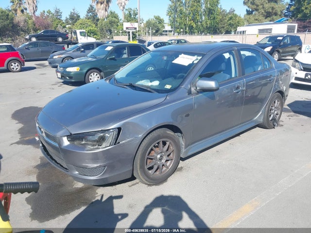 2014 Mitsubishi LANCER ES 照片 2