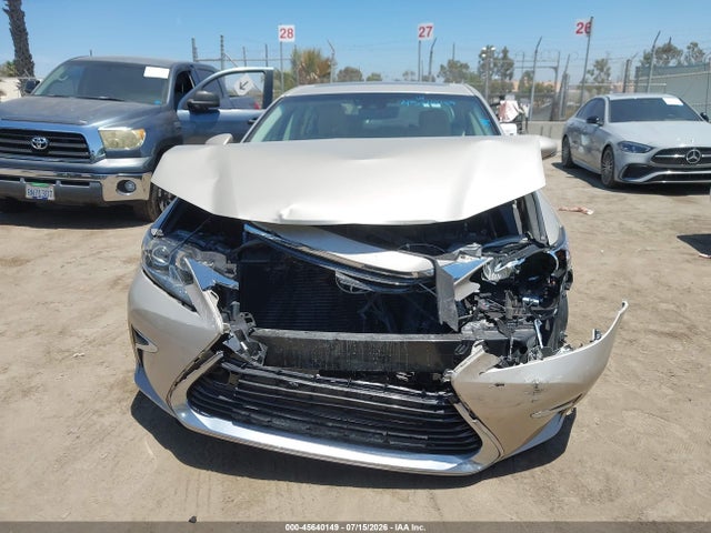 صورة مصغرة 12 لـ 2018 Lexus ES 350