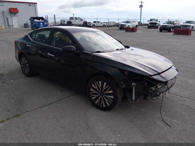 2023 NISSAN ALTIMA SV FWD