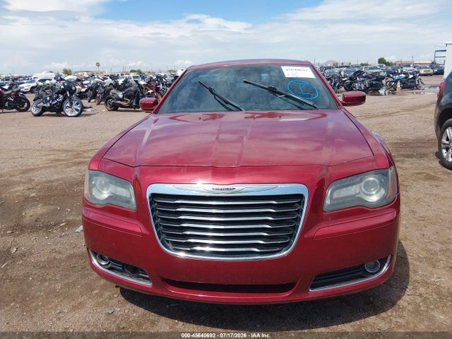 2012 Chrysler 300 S V6 — фото 6