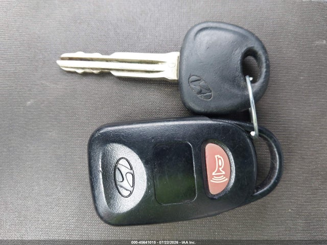 2010 Hyundai ELANTRA GLS thumbnail 11
