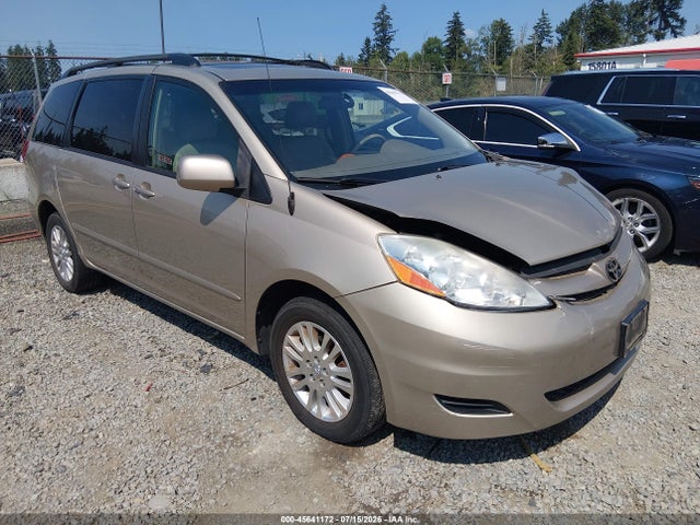 2008 TOYOTA SIENNA XLE