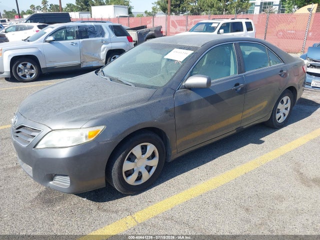 صورة 2 لـ 2010 Toyota CAMRY LE