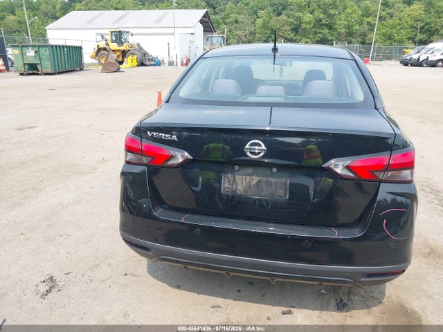 2021 Nissan VERSA S XTRONIC CVT 照片 17