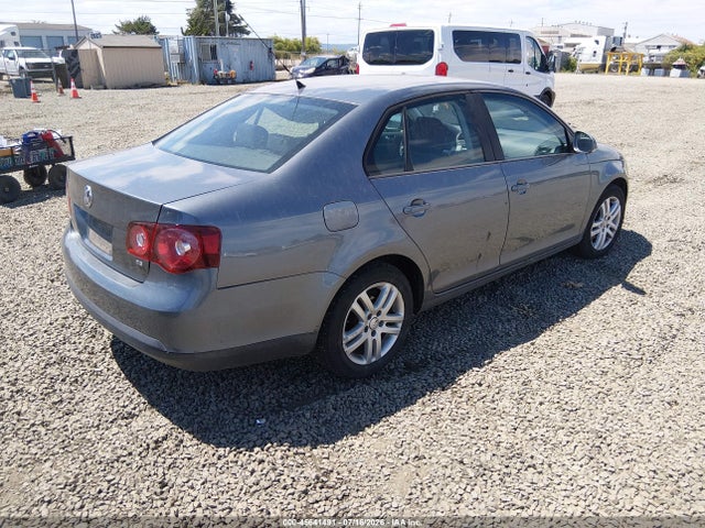 2010 Volkswagen JETTA S 照片 4