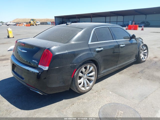 2015 Chrysler 300C PLATINUM 照片 4
