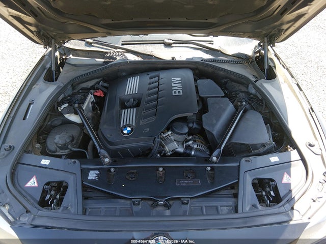 صورة 10 لـ 2011 BMW 528I