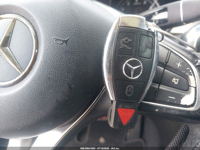2015 Mercedes-BENZ C 300 4MATIC 照片 11