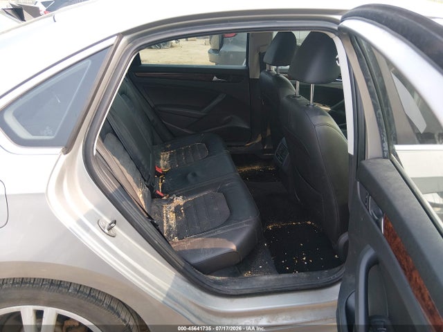 2013 Volkswagen PASSAT 2.0L TDI SEL PREMIUM 照片 8