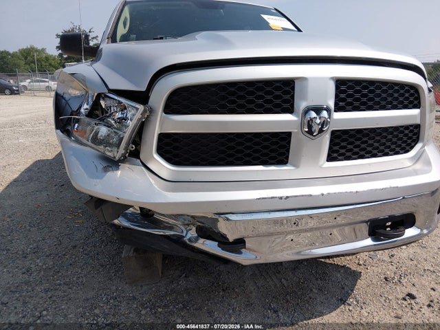 2017 RAM 1500 SLT thumbnail 21