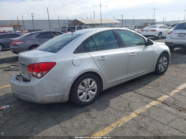 صورة 4 لـ 2013 Chevrolet CRUZE LS AUTO