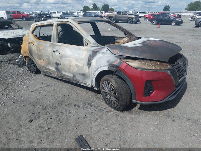2023 NISSAN KICKS SR XTRONIC CVT