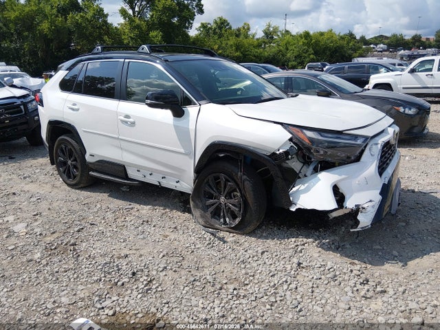 2025 TOYOTA RAV4 XSE