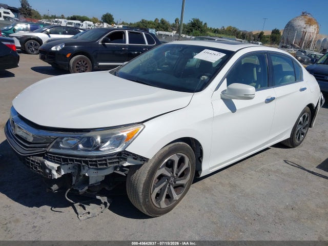 2017 Honda ACCORD EX-L 照片 2