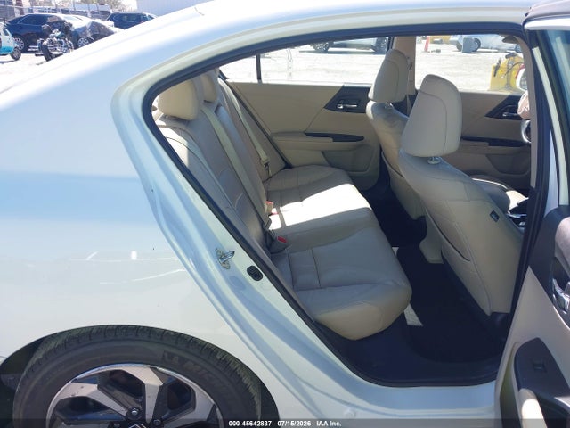 2017 Honda ACCORD EX-L 照片 8