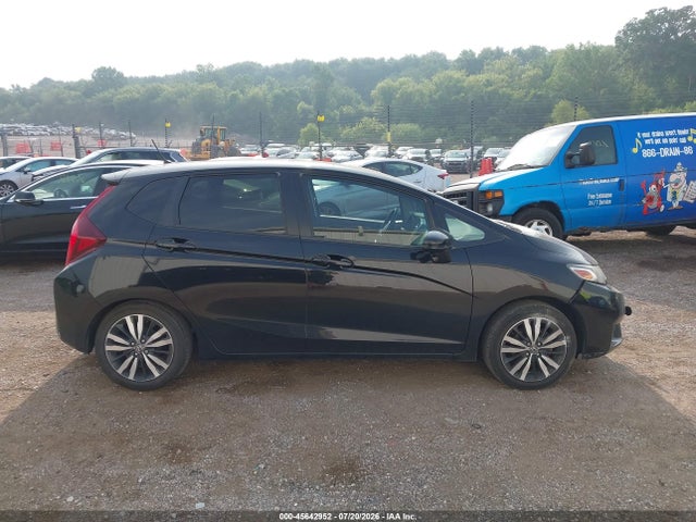 صورة 13 لـ 2016 Honda FIT EX