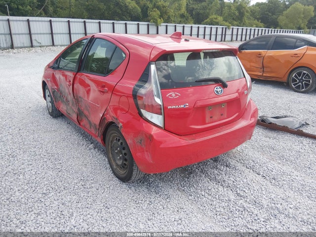 صورة 3 لـ 2015 Toyota PRIUS C TWO