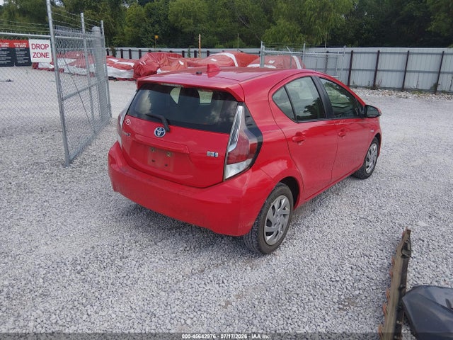 صورة 4 لـ 2015 Toyota PRIUS C TWO