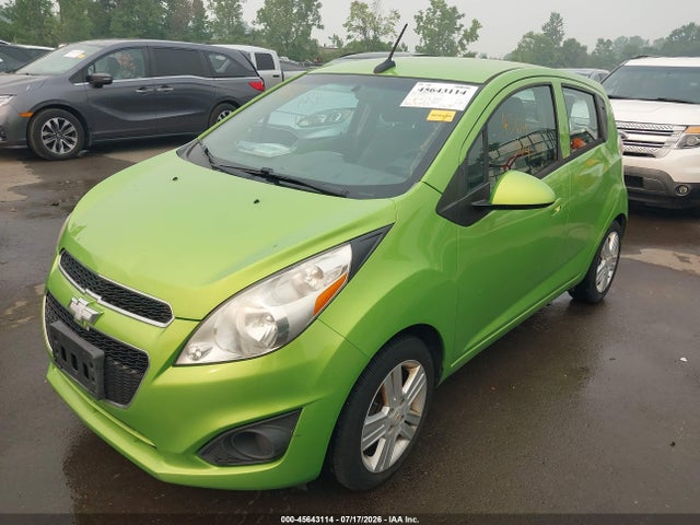 صورة 2 لـ 2014 Chevrolet SPARK 1LT AUTO