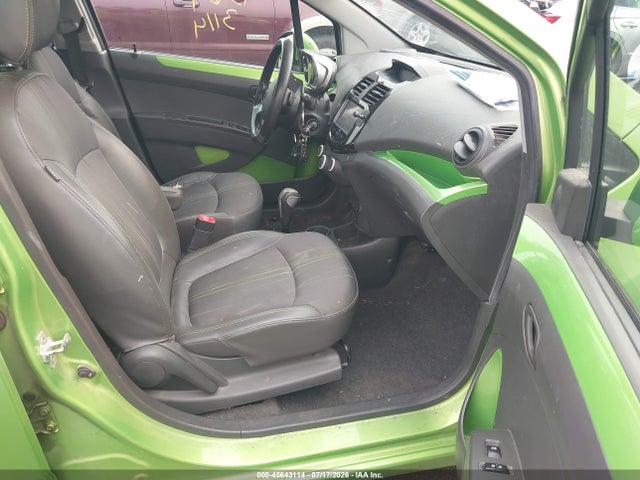 صورة 5 لـ 2014 Chevrolet SPARK 1LT AUTO