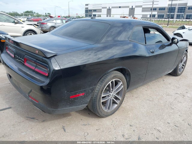 2019 DODGE CHALLENGER SXT AWD 4