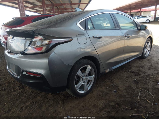 2017 Chevrolet VOLT LT photo 4