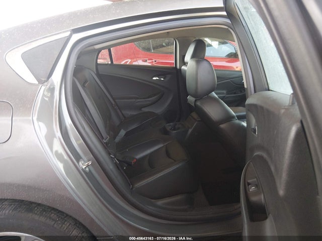 2017 Chevrolet VOLT LT photo 8