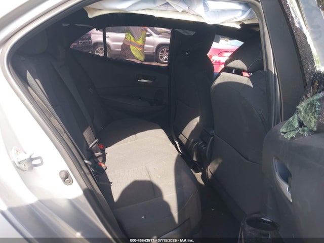2025 TOYOTA COROLLA SE 8