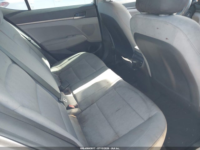 2017 Hyundai ELANTRA SE 照片 8