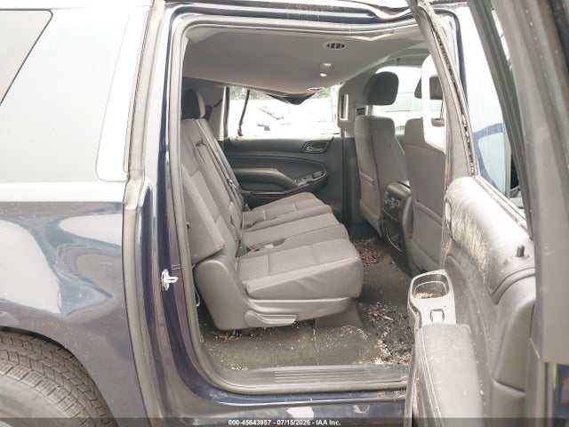 2017 CHEVROLET SUBURBAN LS 8