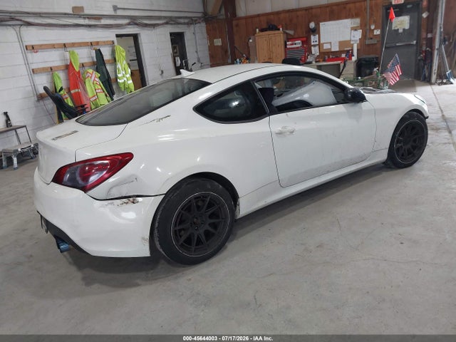 صورة 4 لـ 2010 Hyundai GENESIS 2.0T