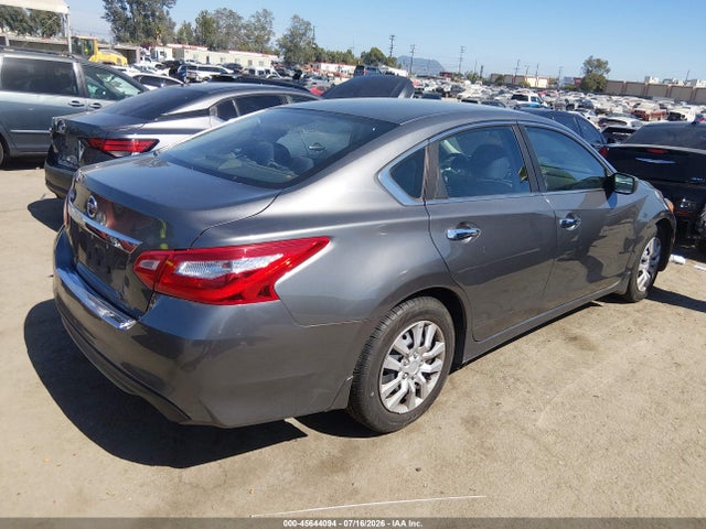 صورة 4 لـ 2016 Nissan ALTIMA 2.5 S