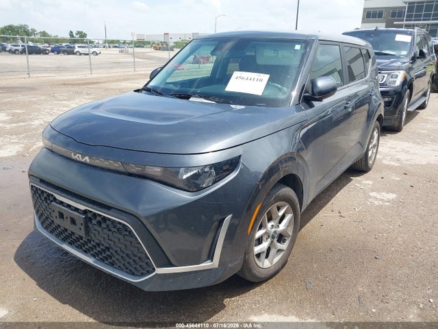 2023 KIA SOUL LX 2