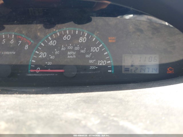 2010 Toyota YARIS photo 7