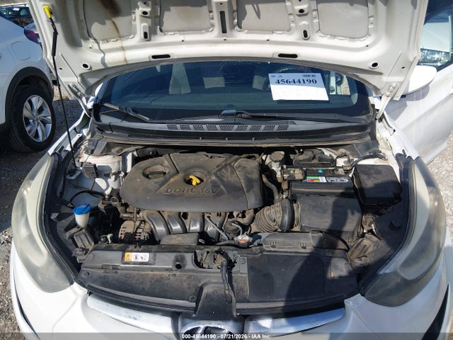 2015 Hyundai ELANTRA SE — фото 10