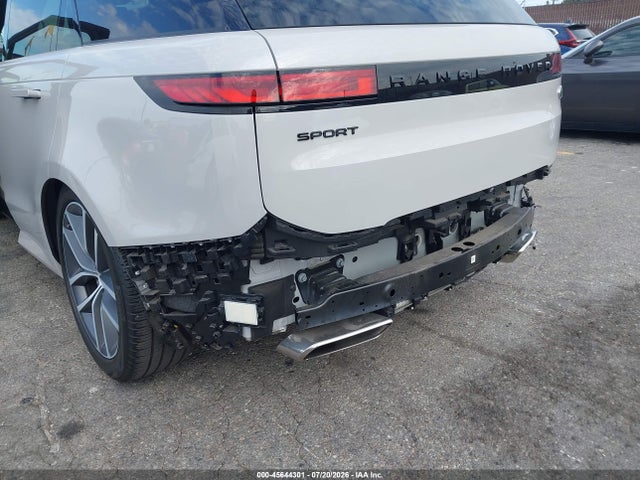 2023 LAND ROVER RANGE ROVER SPORT SE DYNAMIC 6