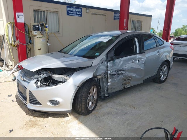 2013 FORD FOCUS SE 照片 2