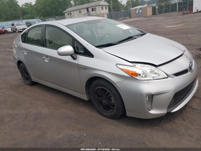 2013 Toyota PRIUS TWO — фото 1