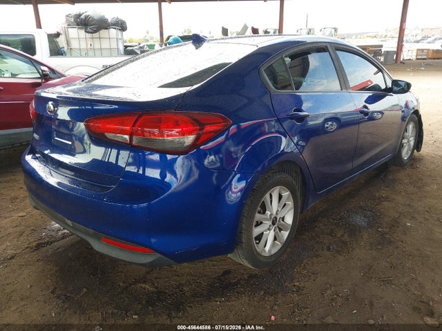 صورة 4 لـ 2017 KIA FORTE LX