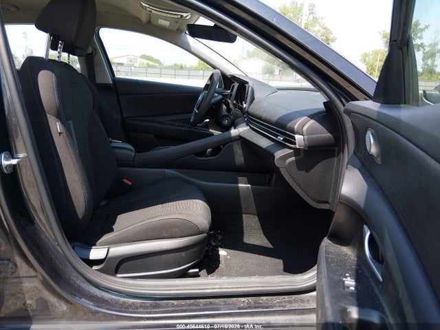 2021 HYUNDAI ELANTRA SE 5
