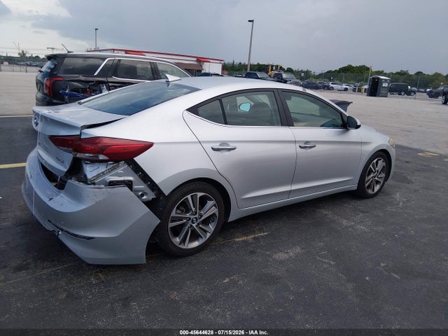 صورة 4 لـ 2017 Hyundai ELANTRA LIMITED