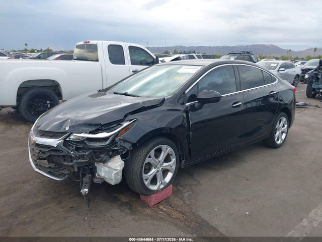 صورة 2 لـ 2017 Chevrolet CRUZE PREMIER AUTO
