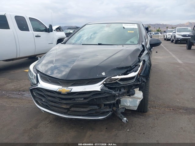 صورة 6 لـ 2017 Chevrolet CRUZE PREMIER AUTO
