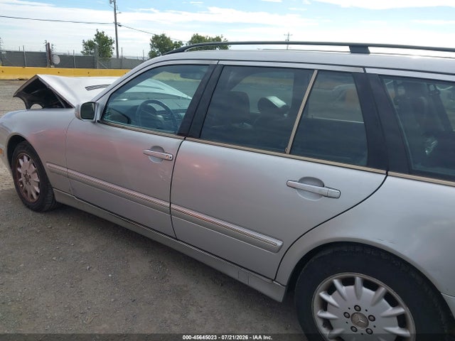 2000 Mercedes-BENZ E 320 照片 17