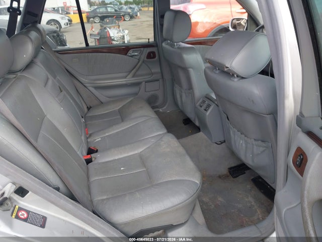 2000 Mercedes-BENZ E 320 照片 8