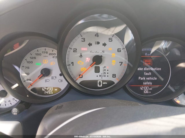 صورة 7 لـ 2015 Porsche 911 TURBO